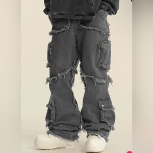 NWT Foreign Resource Frayed Charcoal Men's Relaxed Jeans 30